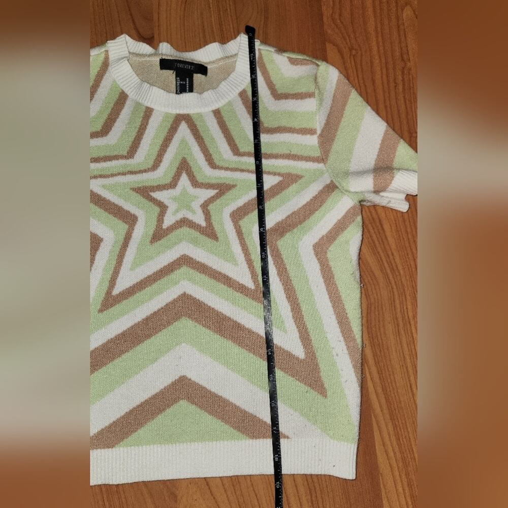 Forever 21 Star Trace Short Sleeve sz M EUC - Picture 4 of 10